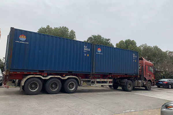 Naglo -load ng transportasyon