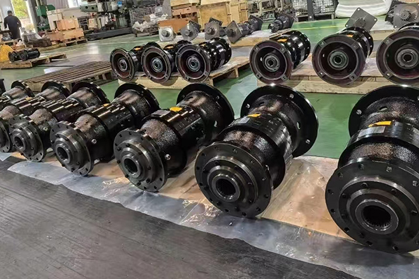 Ang mga gearbox ng SGR ay ginagamit sa mga crushers at shredder
